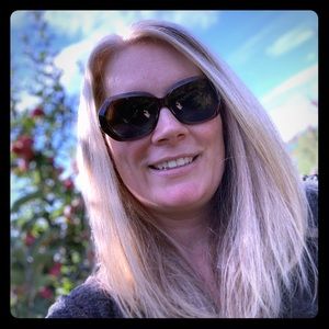MEET THE POSHER, TARA B!